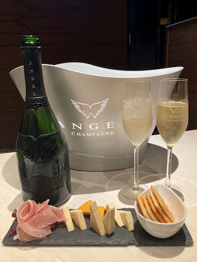 プロフィール写真4・☆°💙  姫     香  💙 *☆｜大阪 熟女キャバクラ・Mrs.J ミナミ