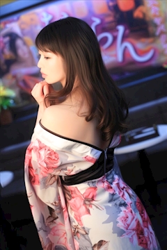プロフィール写真2・ゆりえ|熟女キャバクラ おいらん・オイラン - 豊橋の熟女パブ/熟女キャバクラ