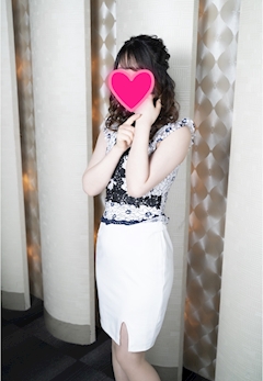 プロフィール写真3・かえで｜CLUB SCARLET・スカーレット - 木屋町のキャバクラ