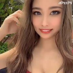 女の子