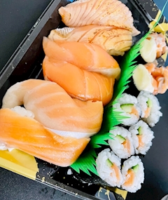 米倉 あやめ「在宅ランチ✨」