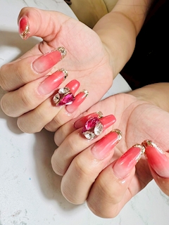 米倉 あやめ「💅💎✨」