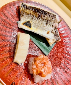米倉 あやめ「おしゅし🍣( '-' 🍣  )」