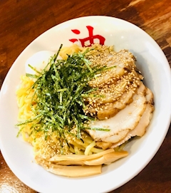 米倉 あやめ「油そばが食べたい(´・ω・｀)」