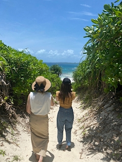 米倉 あやめ「続き🌺🌴🐠」