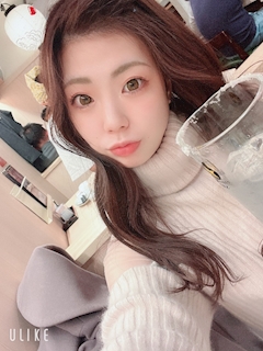 米倉 あやめ「🍣🍣」