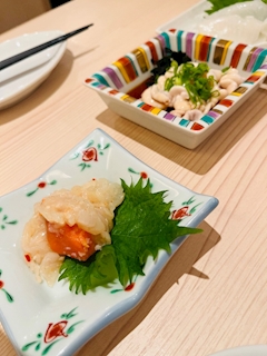 米倉 あやめ「🍣🍣」