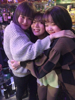 アウにゃん「今日は日曜日♪休みだにゃん✨」
