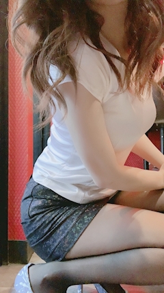 プロフィール写真3・りな｜池袋 ガールズバー・エビス