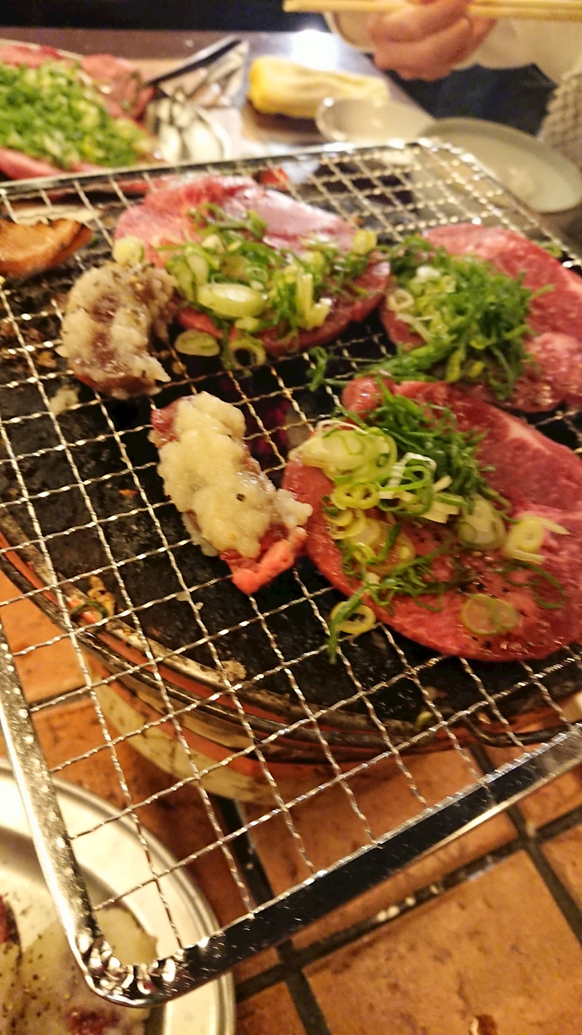 幸せの焼肉 つむぎ Girls Bar Eva エヴァ 四谷三丁目のガールズバー ポケパラ