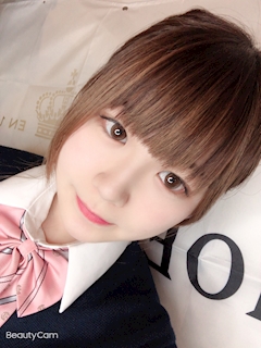 プロフィール写真30・めい🌱🍒　Loose sock｜CAFE&BAR 19・ナインティーン - 仙台駅西口のガールズバー