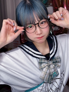 プロフィール写真10・めい🌱🍒　Loose sock｜CAFE&BAR 19・ナインティーン - 仙台駅西口のガールズバー