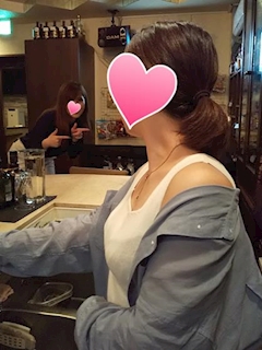 プロフィール写真3・羽|若月のRINATO・ワカツキノリナート - 神戸・三宮のスナック