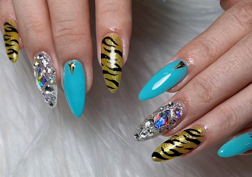 21年らすとねいる は ラムちゃんネイル さやか Powder Blue パウダーブルー 浜松のキャバクラ ポケパラ