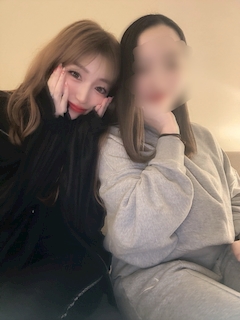 愛川 ゆず「😙」