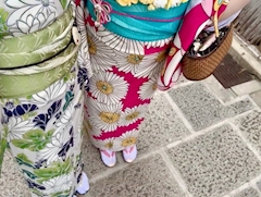 愛川 ゆず「定休日」