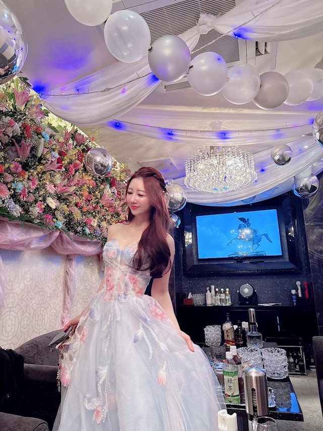 プロフィール写真1・ゆきな｜ミナミ キャバクラ・シュシュール ハレ