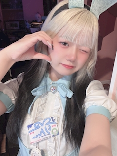 プロフィール写真6・🤍💙 りん ᕱ⑅ᕱ 🤍💙(OH!RE:VILLA)｜OH! RE:VILLA・オレビラ - 歌舞伎町のガールズバー