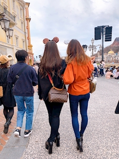 プロフィール写真2・みく🌹｜GirlsBar COLOR・カラー - 新橋のガールズバー