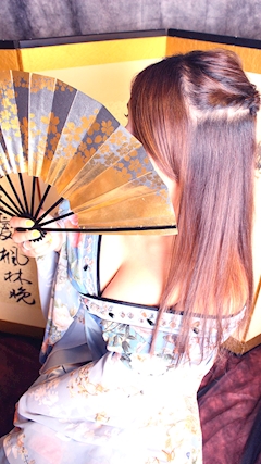 プロフィール写真1・一ノ瀬　凛｜花魁PUB 神楽・オイランパブ カグラ - 佐倉のクラブ/ラウンジ