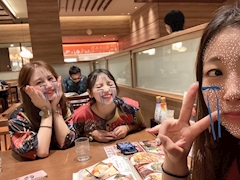 🐸🖤🐱 《八王子Girl'sbar Kingyo》「🪄🪄🪄」