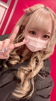 プロフィール写真5・🤍らら🌴川崎CocoLounge🌴｜GirlsBar&Darts  COCO LOUNGE・ココラウンジ - 川崎駅前のガールズバー