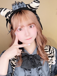 プロフィール写真8・せな【池袋チェリッシュ】｜GIRLS DINNING BAR Cherish・ガールズダイニングバーチェリッシュ - 池袋東口のガールズバー