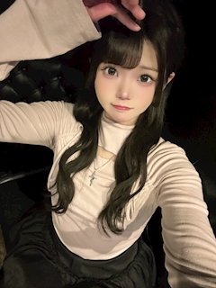 プロフィール写真2・かな｜Bar Color・カラー - 中洲のガールズバー