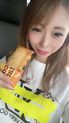 ゆこ「ベーコンポテトパイ✨」