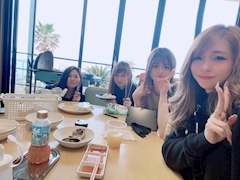 ゆこ「お昼のミーティング」