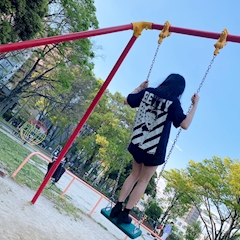 かほ「ぶらんこのったんだぞ。つって⚡⚡」