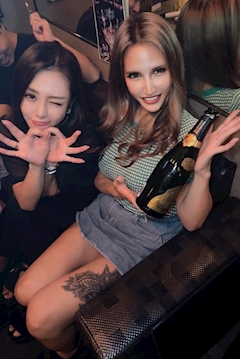 代表　高橋玲奈『れおん』「休み明け営業」