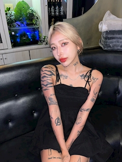 プロフィール写真8・堕姫 れな｜名古屋 ガールズバー・名駅ミリオン