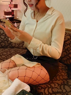 プロフィール写真2・えみゆ｜OZ grande・オズグランデ - ミナミのラウンジ/クラブ