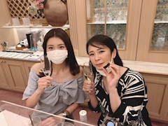 成瀬   ゆうみ「ハッピーバースデー🍾🥂」