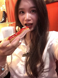 王華 りょう「ペロり」