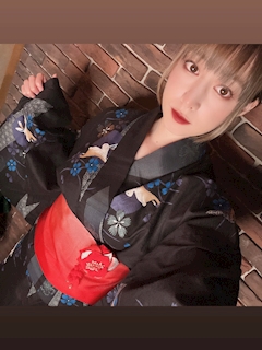 プロフィール写真9・えみり｜Smiley・スマイリー - 吉祥寺南口のガールズバー