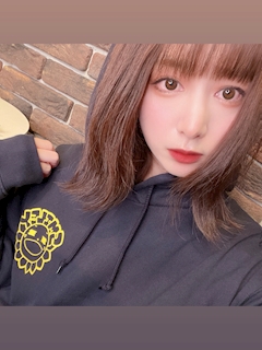 プロフィール写真1・えみり｜Smiley・スマイリー - 吉祥寺南口のガールズバー