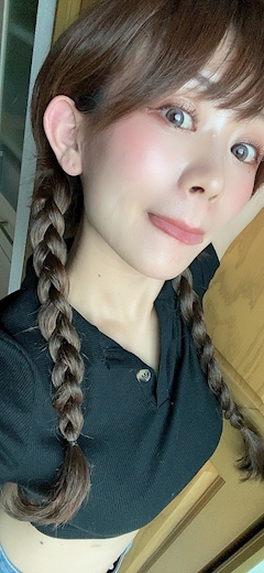 愛原 咲菜「みんなの深夜テンションは私の早朝テンション」