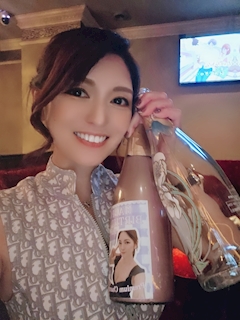 プロフィール写真4・希咲 あゆ (ママ)｜First Lounge Liber・リベル - 名古屋 錦のクラブ/ラウンジ