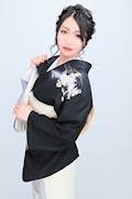 夏本すみれ