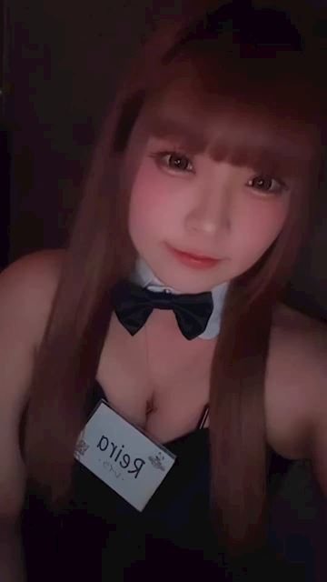 レイラのプロフ動画