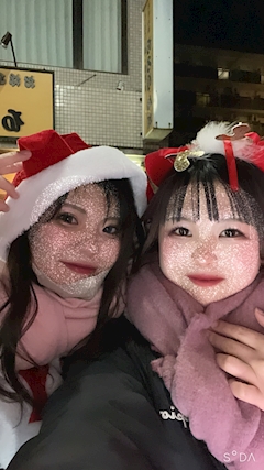 もも🐮「もも日記🍑584メリクリ- ̗̀ 🤍🎄」