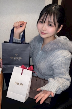 プロフィール写真5・もも🐮|Girls Bar Eight・エイト - 本八幡のガールズバー