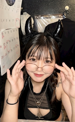 プロフィール写真6・もも🐮|Girls Bar Eight・エイト - 本八幡のガールズバー