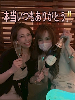 🏇しずか🏇「20時閉店短すぎ～（；＿；）」