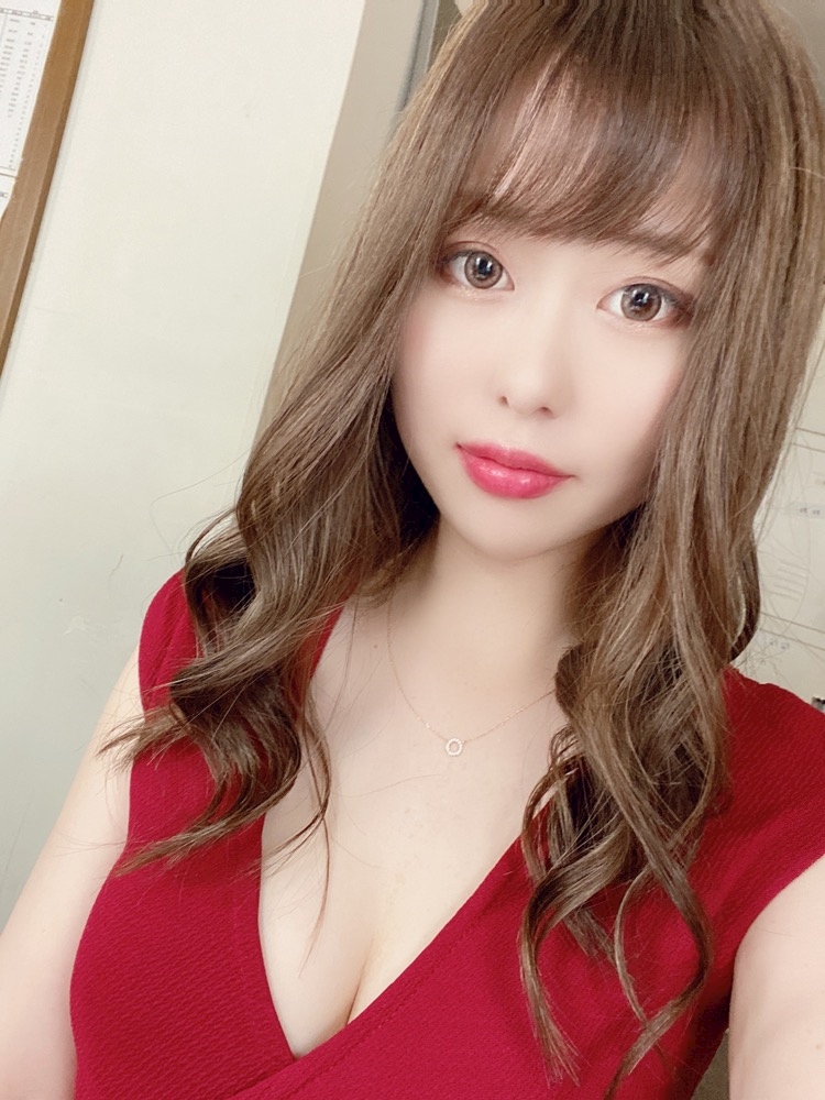 赤がお好きなの❤️ - ♡りさ♡ - EGG・エッグ - 三島のキャバクラ 
