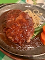 新着ブログ 美味しいもの💋レトロ洋食屋さんでみんな大好きハンバーグ🍽️