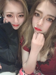 Emi「🦋🦋🦋」