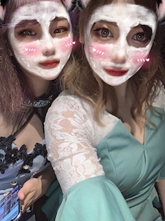 Emi「🦋🦋🦋」
